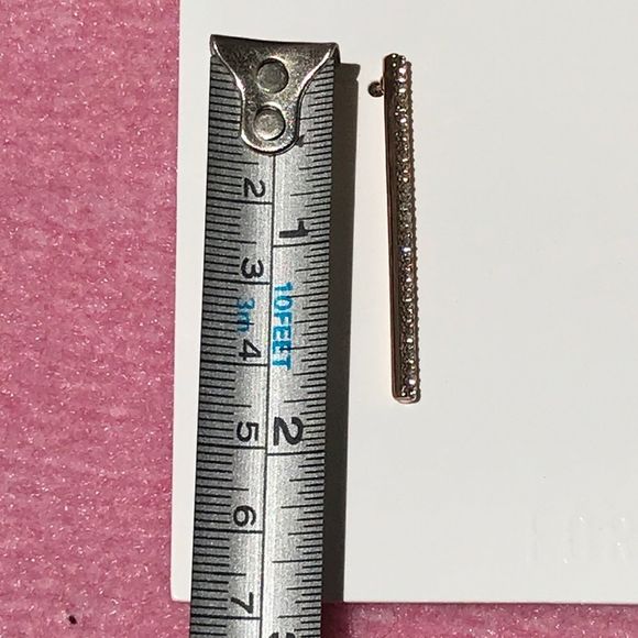 Forever 21 🌟NEW✨ earrings - Picture 3 of 7